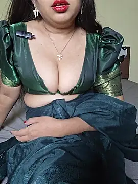 Snapshot of Hot-CouplesX chatting on June 16, 2026, 3:36 pm Hot-CouplesX online show from June 16, 2026, 3:36 pm