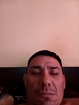 Xamelfo1988 online show from June 17, 2026, 8:43 pm