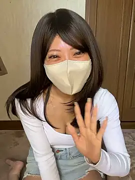 Erika  xx online show from May 14, 2026, 2:07 am