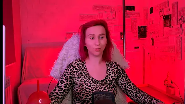ericapotter online show from May 12, 2026, 4:26 pm
