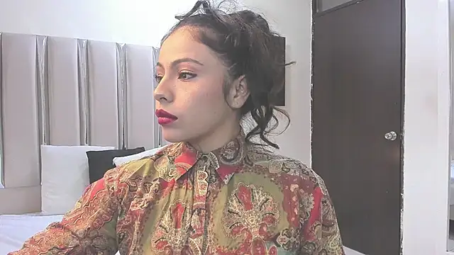 Snapshot of AnaDreined chatting on May 9, 2026, 11:26 am AnaDreined online show from May 9, 2026, 11:26 am