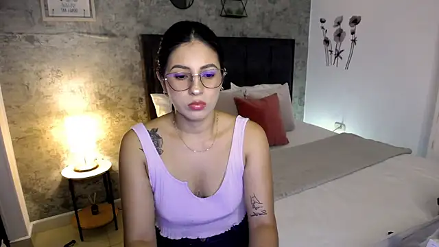 Snapshot of isa_cruzx chatting on May 12, 2026, 11:24 pm isa cruzx online show from May 12, 2026, 11:24 pm