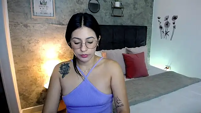 Snapshot of isa_cruzx chatting on May 30, 2026, 10:07 pm isa cruzx online show from May 30, 2026, 10:07 pm