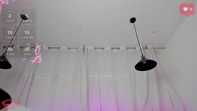 Molly Hils789 online show from May 16, 2026, 7:56 pm