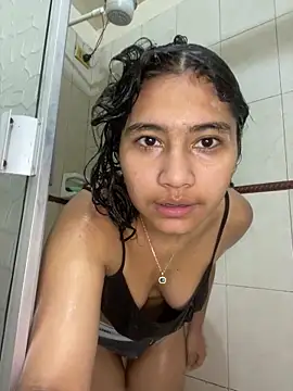 Xaannder online show from May 11, 2026, 1:55 am