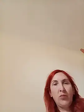 Snapshot of Bel_Nell chatting on May 12, 2026, 8:33 am Bel Nell online show from May 12, 2026, 8:33 am