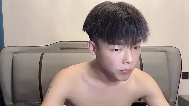 LY-0101 online show from May 11, 2026, 2:45 pm