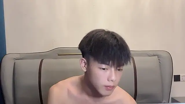 LY-0101 online show from May 11, 2026, 4:04 pm