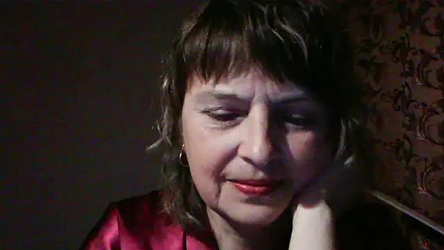 ElizabethGorden online show from May 19, 2026, 6:25 pm