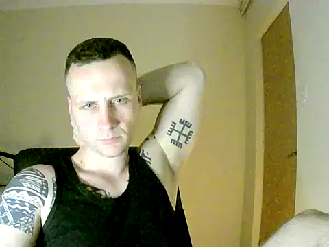 MacMillan69 online show from May 10, 2026, 1:44 am