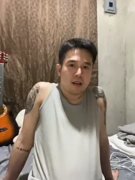 xanderalex13 online show from May 14, 2026, 5:58 am