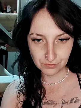 Goddessm00n1 online show from May 12, 2026, 9:12 pm
