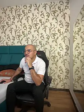 Snapshot of Dante_Goldt chatting on May 27, 2026, 9:34 pm Dante Goldt online show from May 27, 2026, 9:34 pm