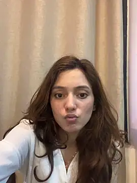 Lilywant online show from May 12, 2026, 2:36 pm