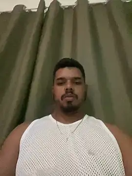 Falcaohot online show from May 7, 2026, 1:44 am