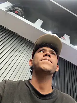 thecamilo online show from May 27, 2026, 7:33 pm