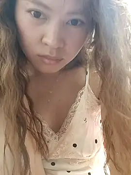 huiliu228 online show from May 10, 2026, 2:55 pm