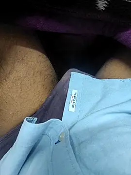 loverypenis online show from May 5, 2026, 12:13 pm