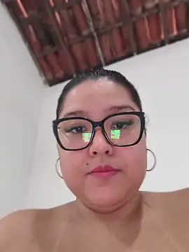 Im DianaNoir online show from May 13, 2026, 1:08 pm