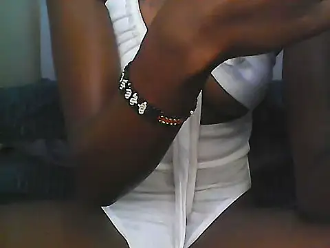missy09 online show from May 14, 2026, 9:38 am