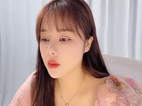 Qingqing19 online show from May 15, 2026, 1:56 am