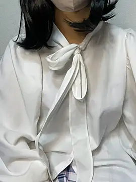Snapshot of aya_chan00 chatting on June 15, 2026, 10:23 pm aya chan00 online show from June 15, 2026, 10:23 pm