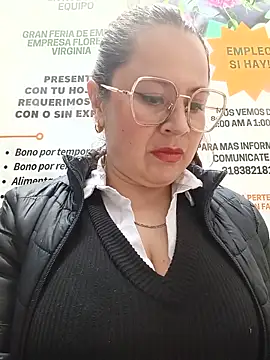 Snapshot of VANESSA__28 chatting on May 27, 2026, 3:31 pm VANESSA 28 online show from May 27, 2026, 3:31 pm