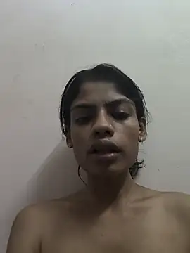 saxywoman online show from June 27, 2026, 12:22 pm