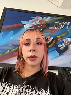 DomBratAmara online show from May 7, 2026, 2:55 pm