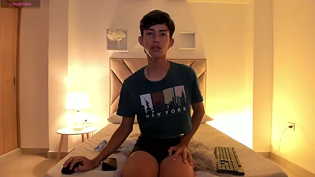 Baby noahtt online show from June 1, 2026, 1:57 pm