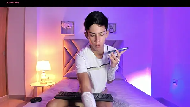 Baby noahtt online show from June 19, 2026, 1:26 pm
