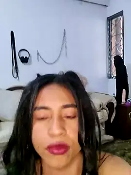 Snapshot of Sharonhunter chatting on May 7, 2026, 8:03 pm Sharonhunter online show from May 7, 2026, 8:03 pm