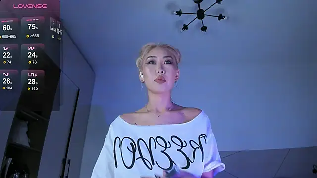 Jungso ming  online show from June 4, 2026, 9:54 pm