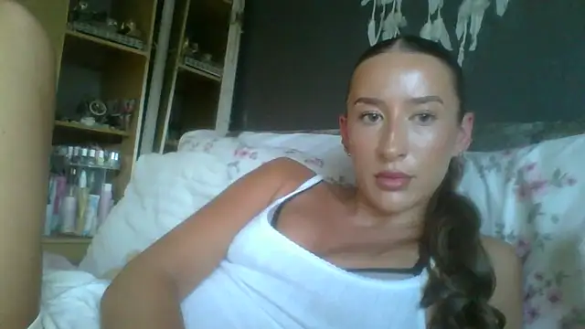 Wysmtxxx online show from May 29, 2026, 7:23 pm