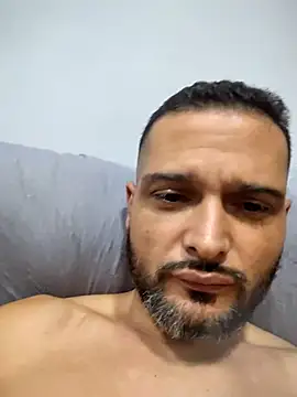 Lucasnono online show from May 29, 2026, 9:02 pm