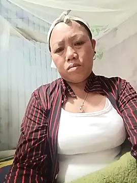 Elenla-ass online show from May 11, 2026, 3:18 pm