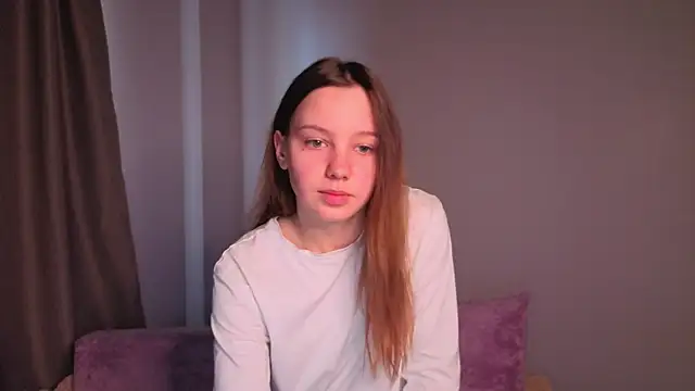 lolytaberry online show from May 8, 2026, 1:55 am