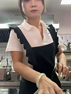 huihui 520 online show from May 13, 2026, 3:37 am