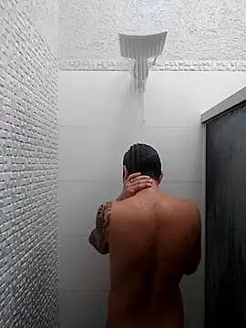 BranquinhoTatuado01 online show from May 13, 2026, 11:29 am