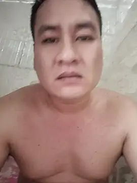 phuongmario96 online show from May 9, 2026, 4:50 am
