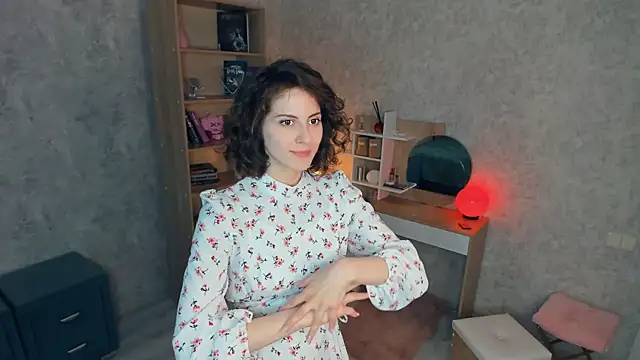 Kimasichka online show from May 18, 2026, 7:36 am