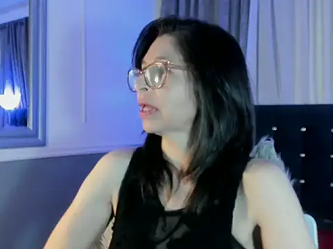 lena gray online show from May 11, 2026, 12:55 pm