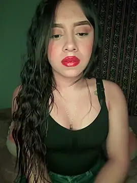 juli 06 online show from May 15, 2026, 4:52 am