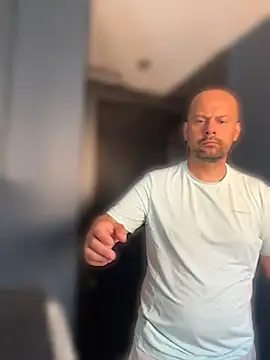 NakedAndrewHot online show from May 30, 2026, 12:13 pm