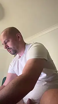NakedAndrewHot online show from July 9, 2026, 12:26 am