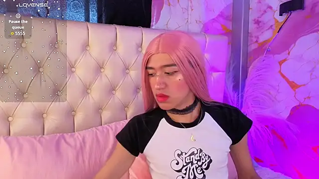 Snapshot of Luna_Sissy_ chatting on June 30, 2026, 7:15 pm Luna Sissy online show from June 30, 2026, 7:15 pm