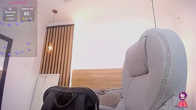 alexa forbes  online show from June 4, 2026, 2:17 am
