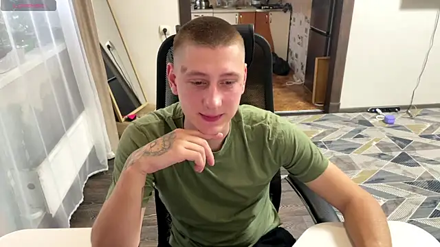 Keksik  online show from May 23, 2026, 1:04 pm