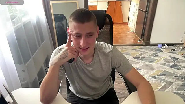 Keksik  online show from May 30, 2026, 7:49 am
