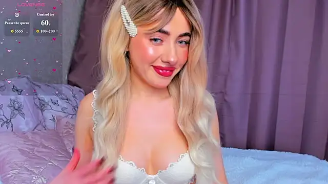SabrinaKarter online show from May 30, 2026, 2:03 pm